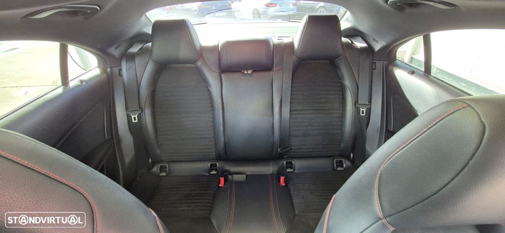 Mercedes-Benz CLA 220 CDI AMG Line Aut. - 22