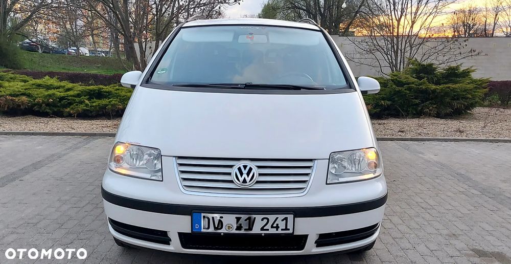 Volkswagen Sharan 1.9 TDI Trendline - 4