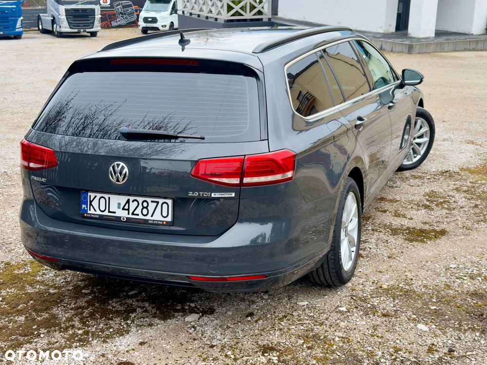 Volkswagen Passat - 6