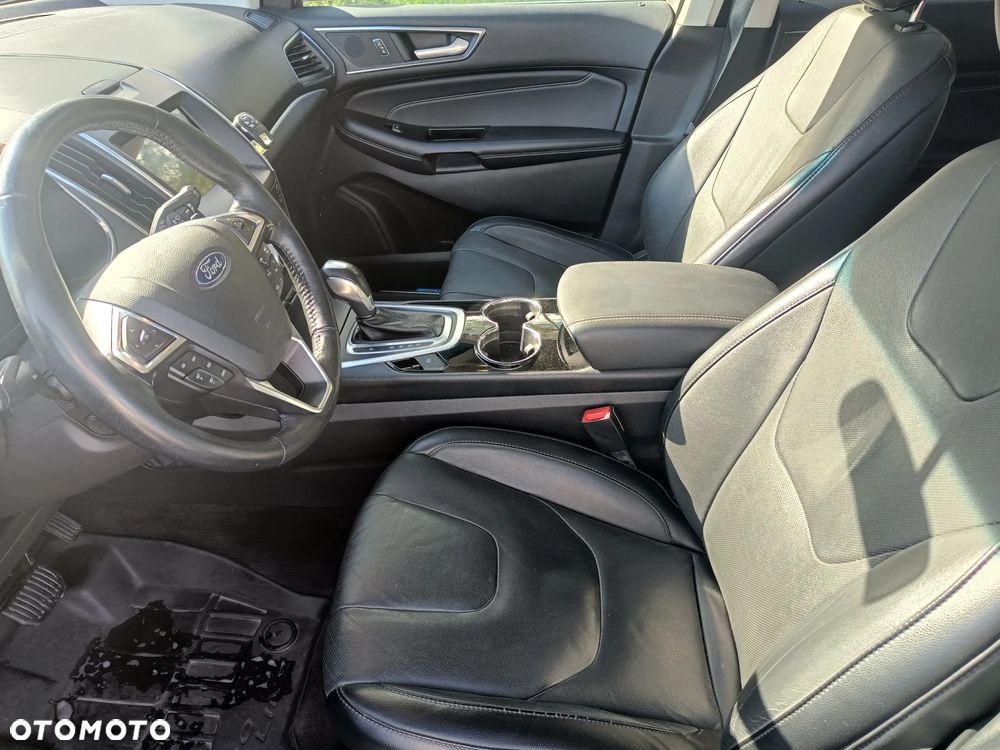 Ford Edge - 13