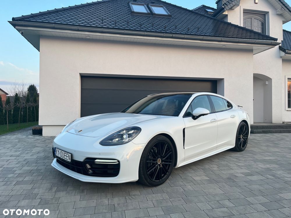 Porsche Panamera 4 - 2