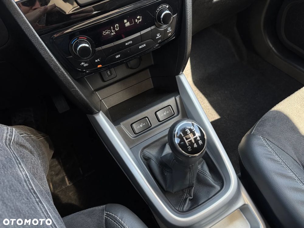 Suzuki Vitara 1.6 Premium 2WD - 10
