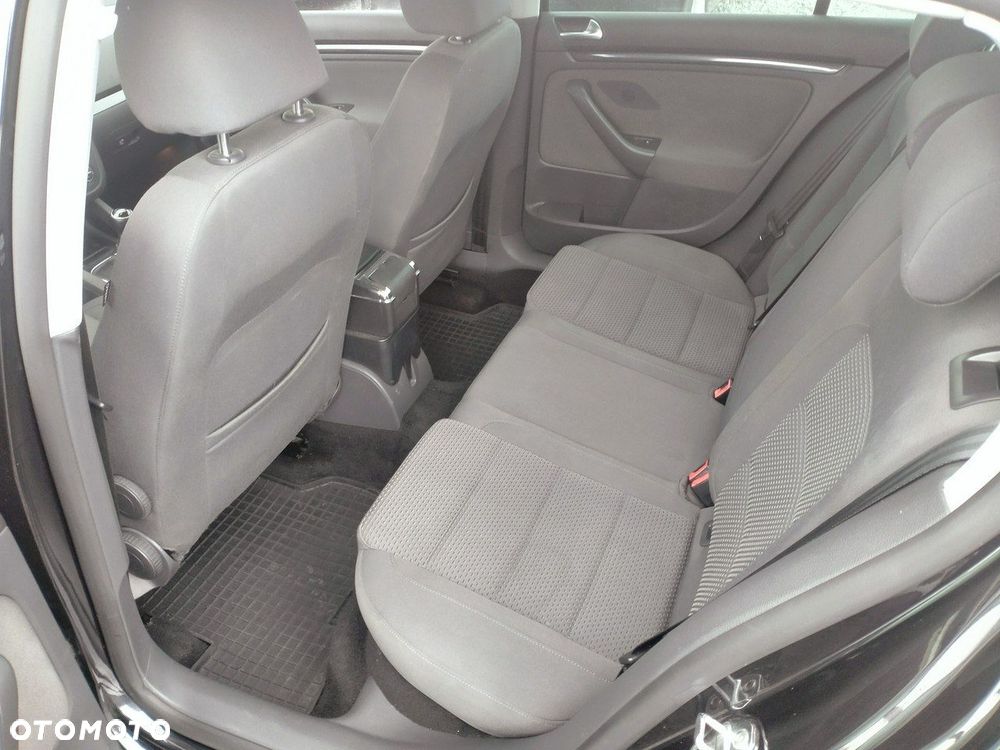 Volkswagen Golf 1.6 United - 10