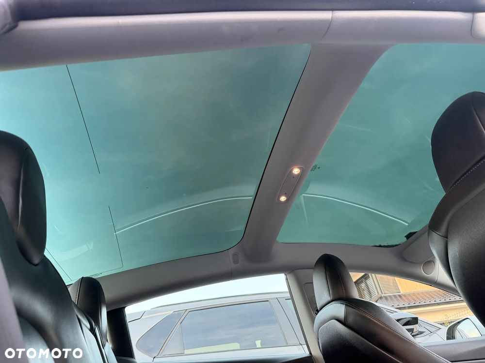 Tesla Model 3 Allradantrieb Dual Motor - 19
