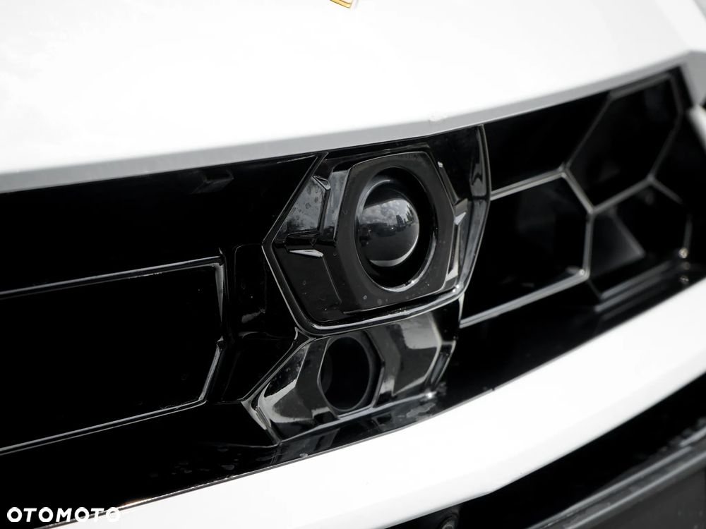 Lamborghini Urus - 6