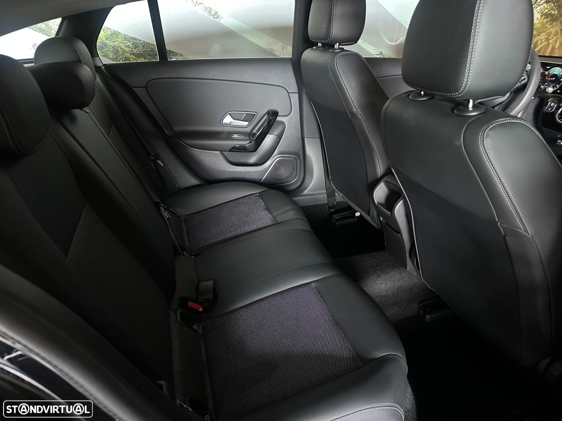 Mercedes-Benz CLA 180 d Shooting Brake Business Solutions Aut. - 18