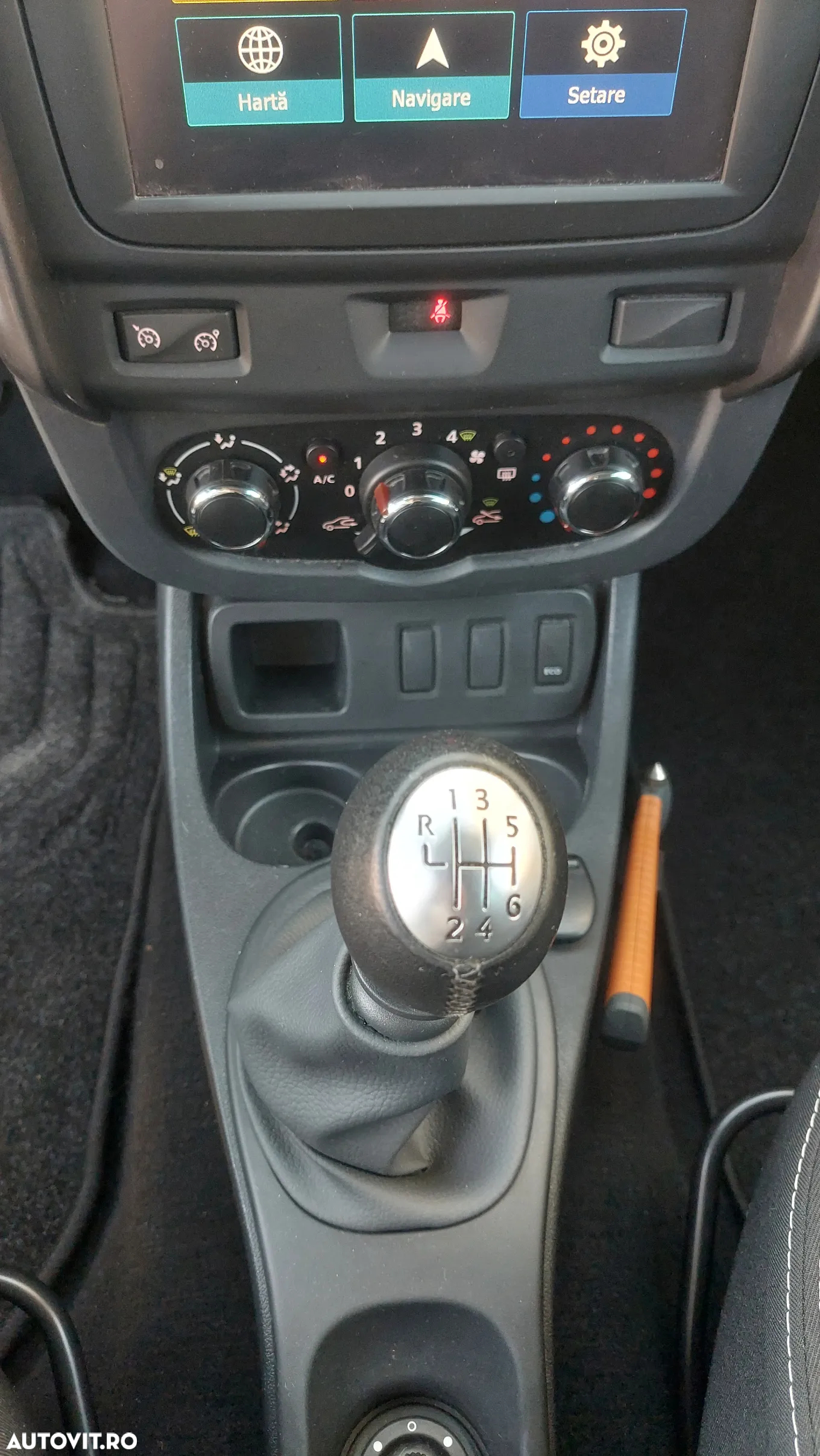 Dacia Duster TCe 125 4x2 Celebration - 15