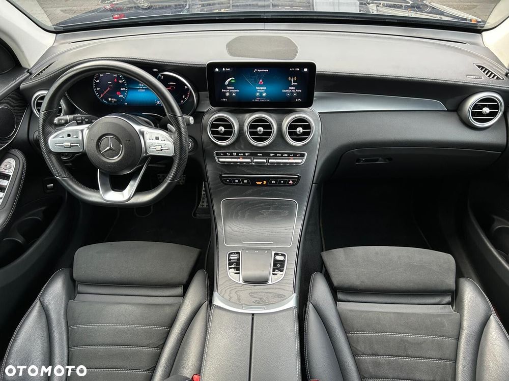 Mercedes-Benz GLC 300 d 4-Matic - 4