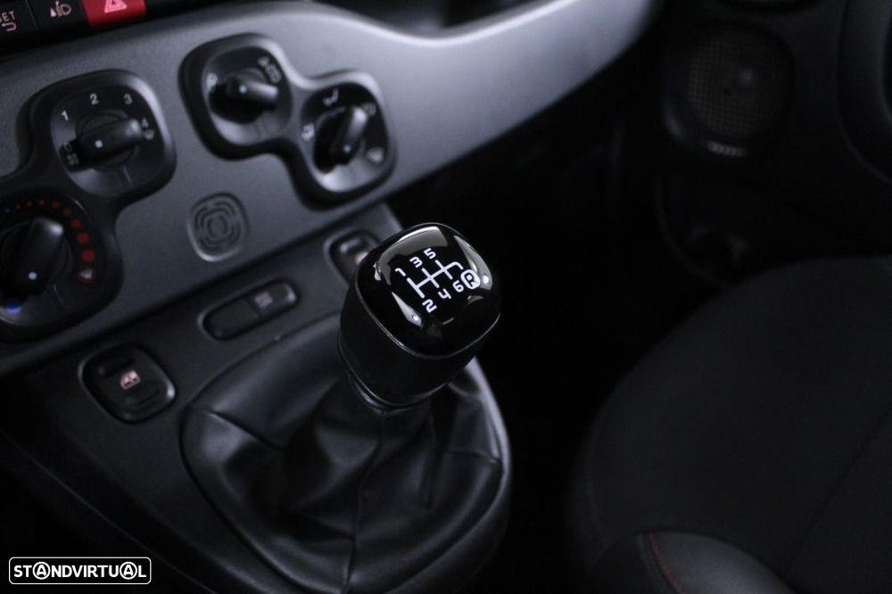 Fiat Panda 1.0 Hybrid Sport - 28