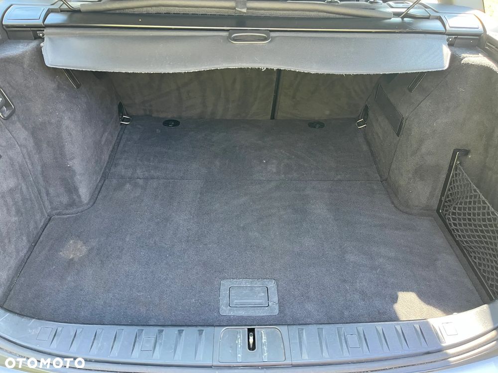 BMW Seria 3 318d - 5
