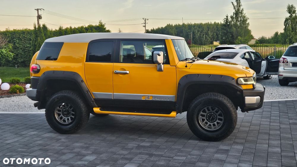 Toyota FJ 4.0 4x4 - 5