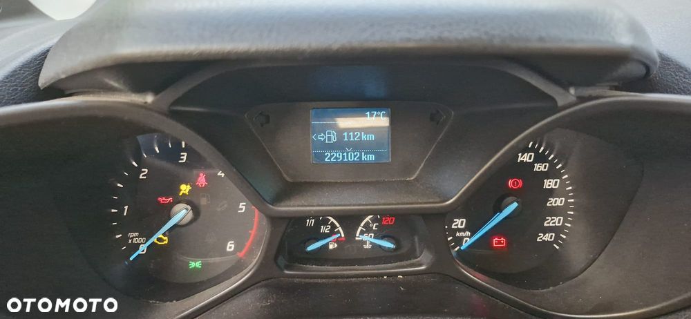 Ford Tourneo Connect - 14