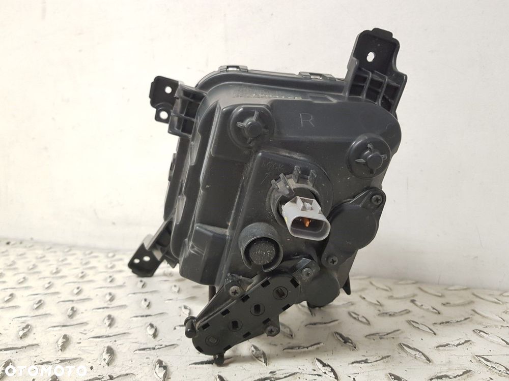 ORYGINALNY HALOGEN KIA SORENTO  GT-LINE III LIFT 17-20 LED PRAWY 92202-C5600 - 7
