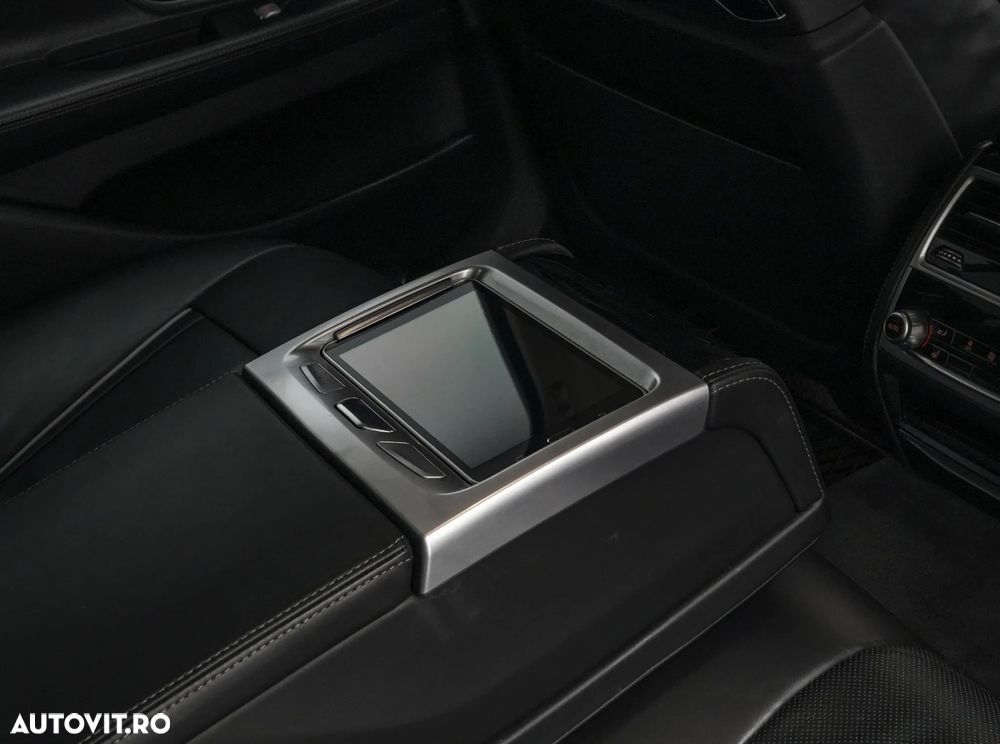 BMW Seria 7 730d xDrive - 18