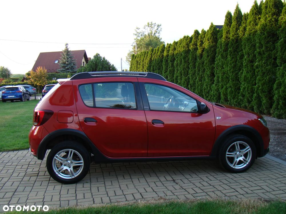 Dacia Sandero Stepway 0.9 TCe Laureate S&S EU6 - 6