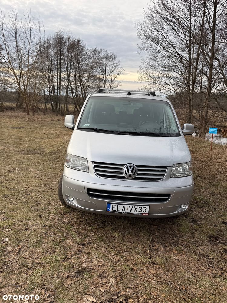 Volkswagen Multivan - 22