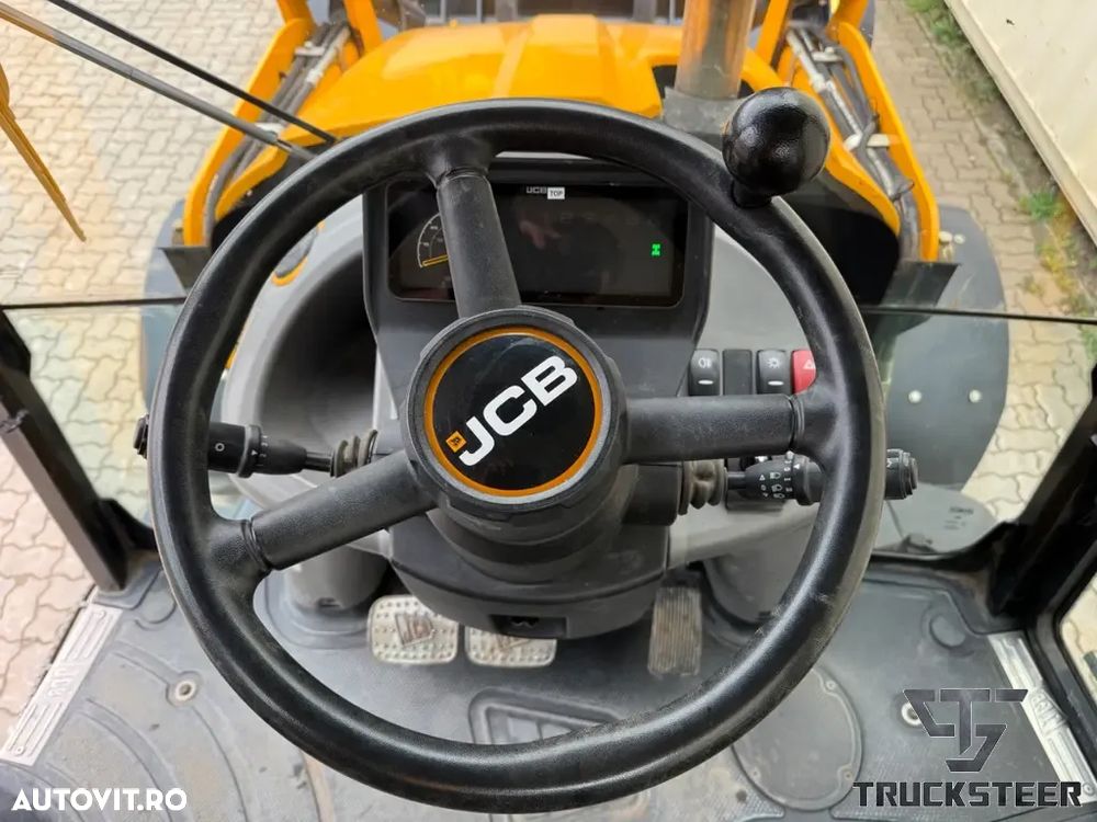 JCB 3CX - 12