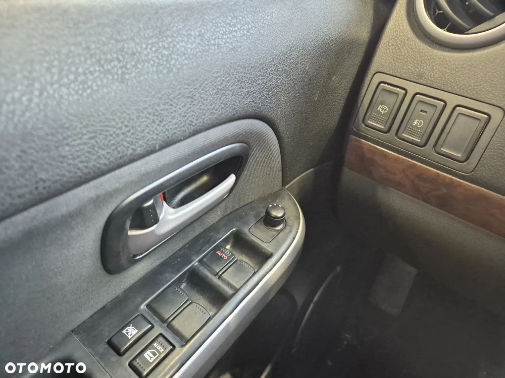 Suzuki Grand Vitara 2.4 Automatik Comfort Limited - 10