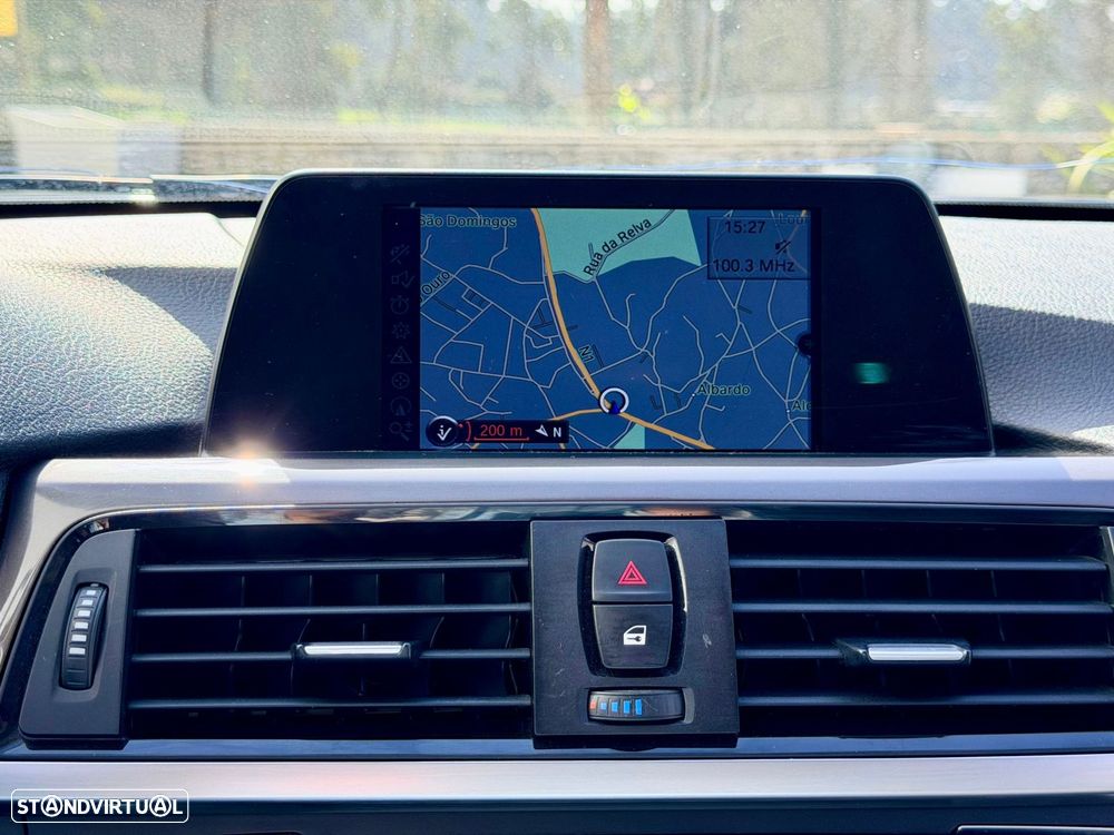 BMW 318 d Line Modern - 26