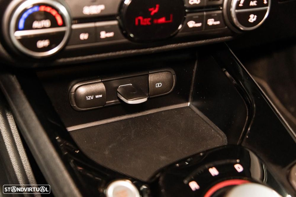 Kia e-Soul Vision - 33