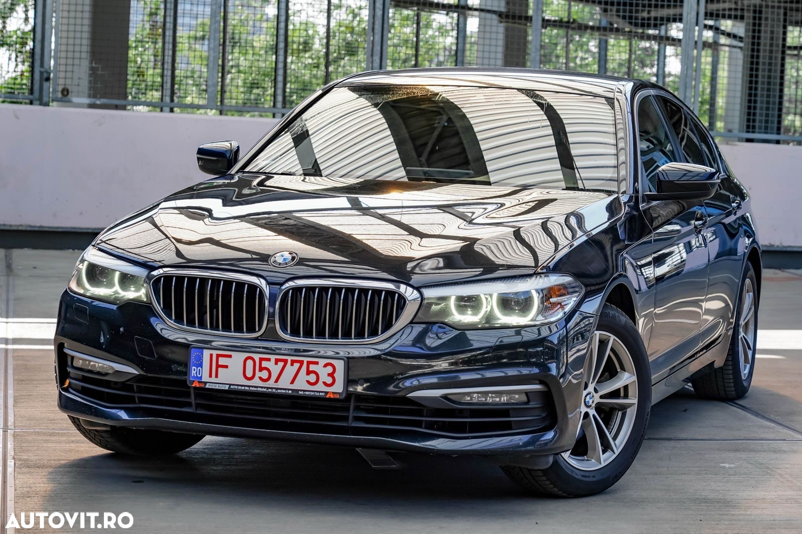 BMW Seria 5 520d AT - 4