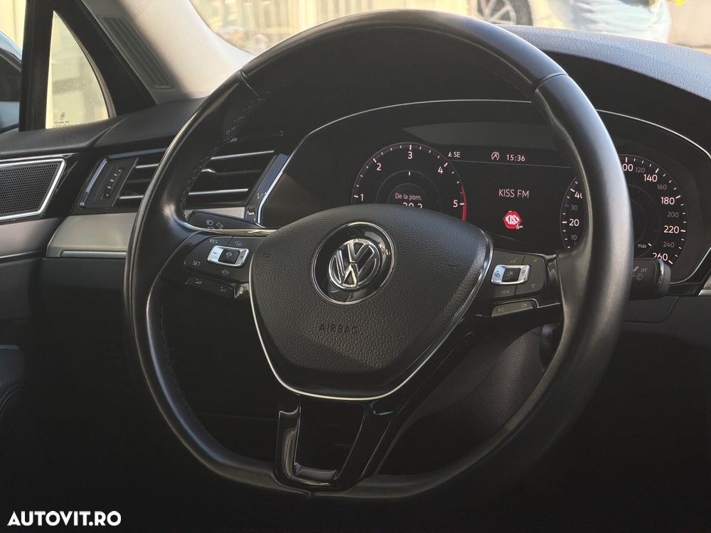 Volkswagen Passat 2.0 TDI SCR DSG Highline - 4