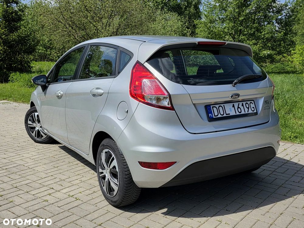 Ford Fiesta - 5