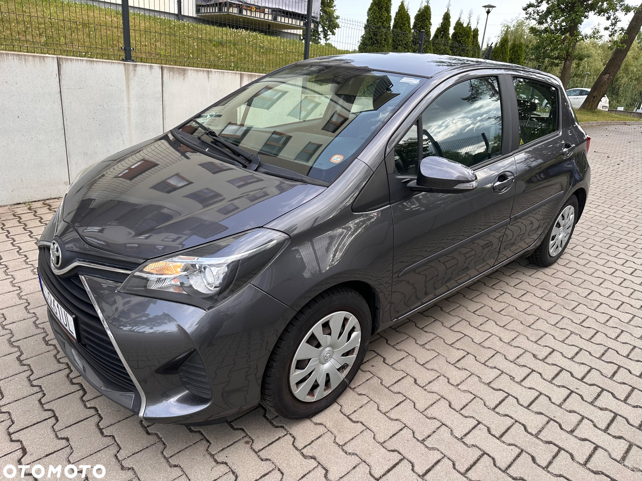 Toyota Yaris 1.0 VVT-i - 6