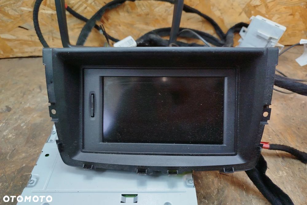 radioodtwarzacz CD NAVI TEL. 761123391 + ekran TomTom i wiązka do RENAULT TRAFIC II - 7