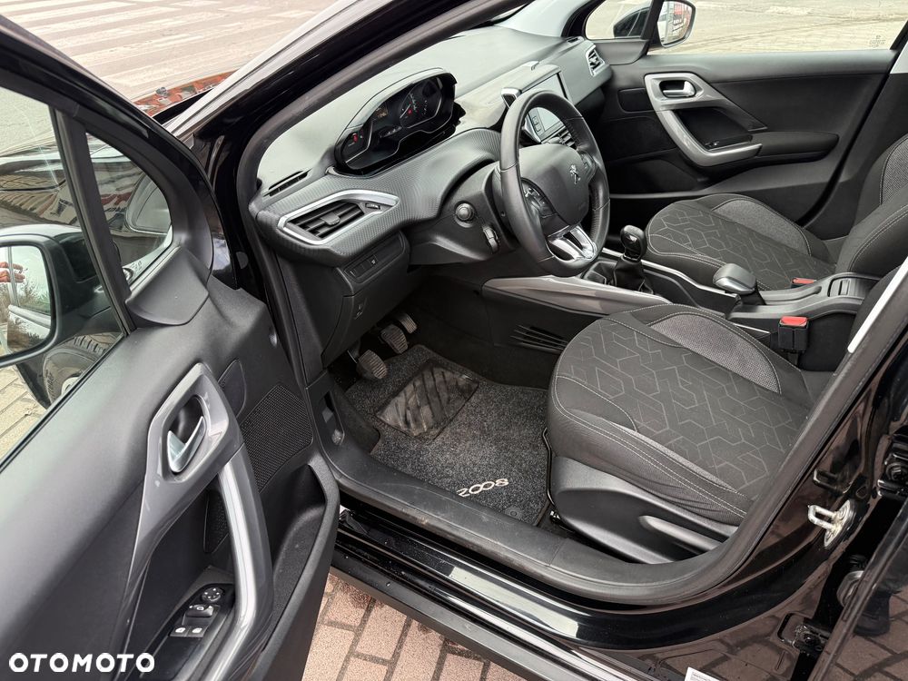 Peugeot 2008 BlueHDi 100 STOP & START Active - 10