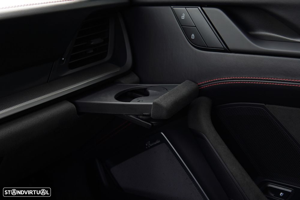 Porsche 911 (992) Carrera 4 GTS PDK - 42