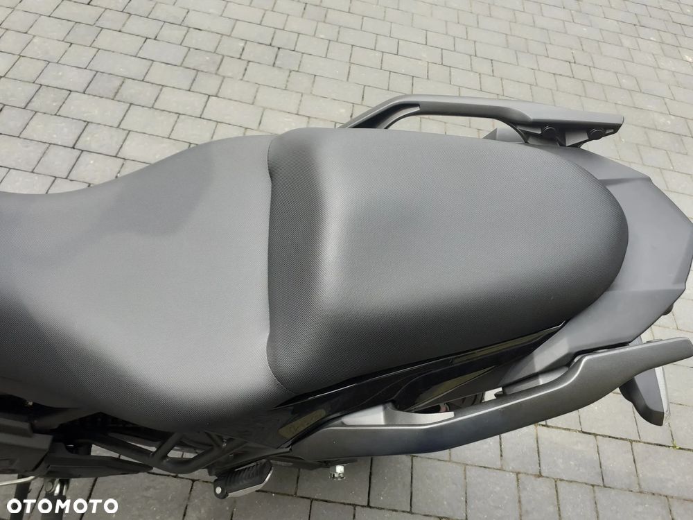 Kawasaki Versys 650 - 17