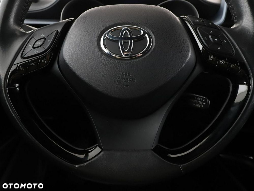 Toyota C-HR Style - 21
