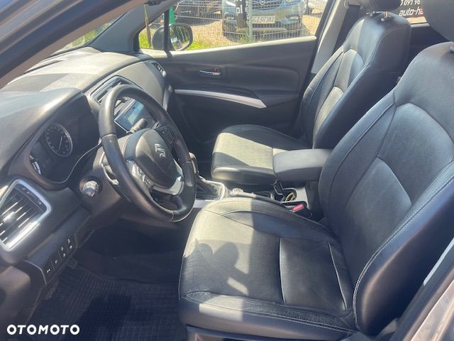 Suzuki SX4 - 12