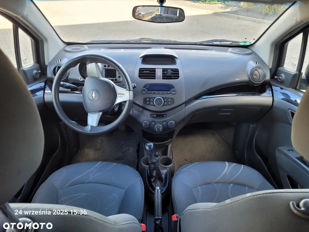 Chevrolet Spark - 10