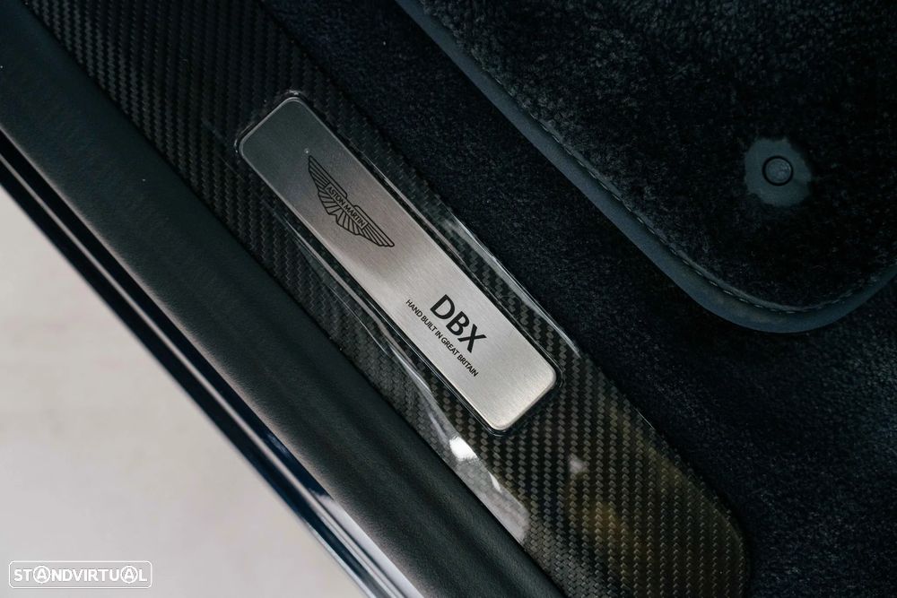 Aston Martin DBX 707 - 7