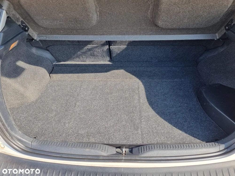 Toyota Auris - 17