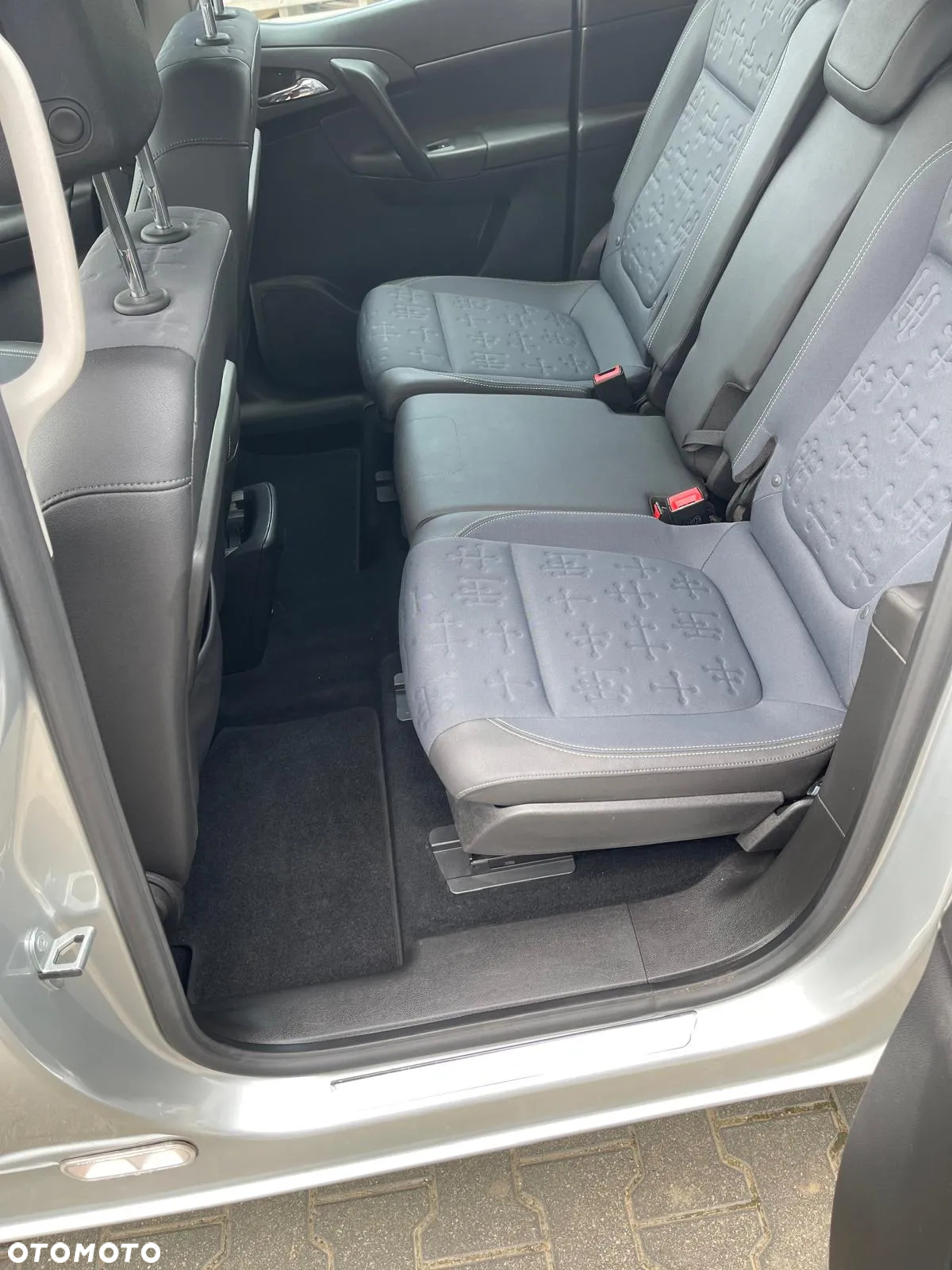 Opel Meriva - 8
