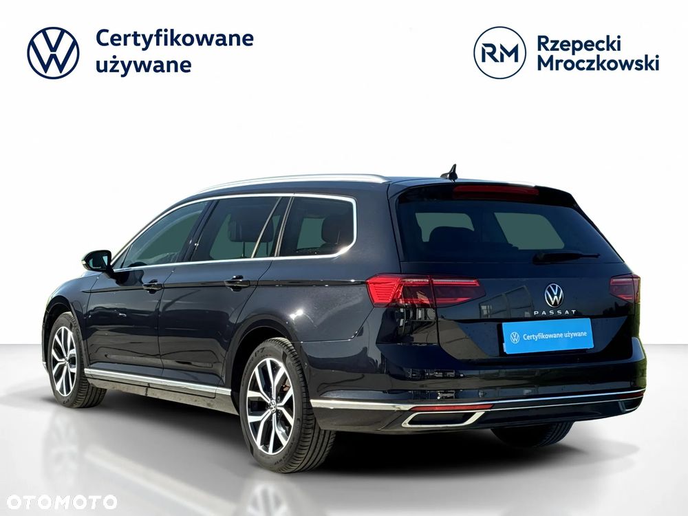 Volkswagen Passat 2.0 TDI SCR Style DSG - 3