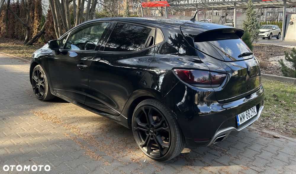 Renault Clio 1.6 R.S 200 EDC - 19