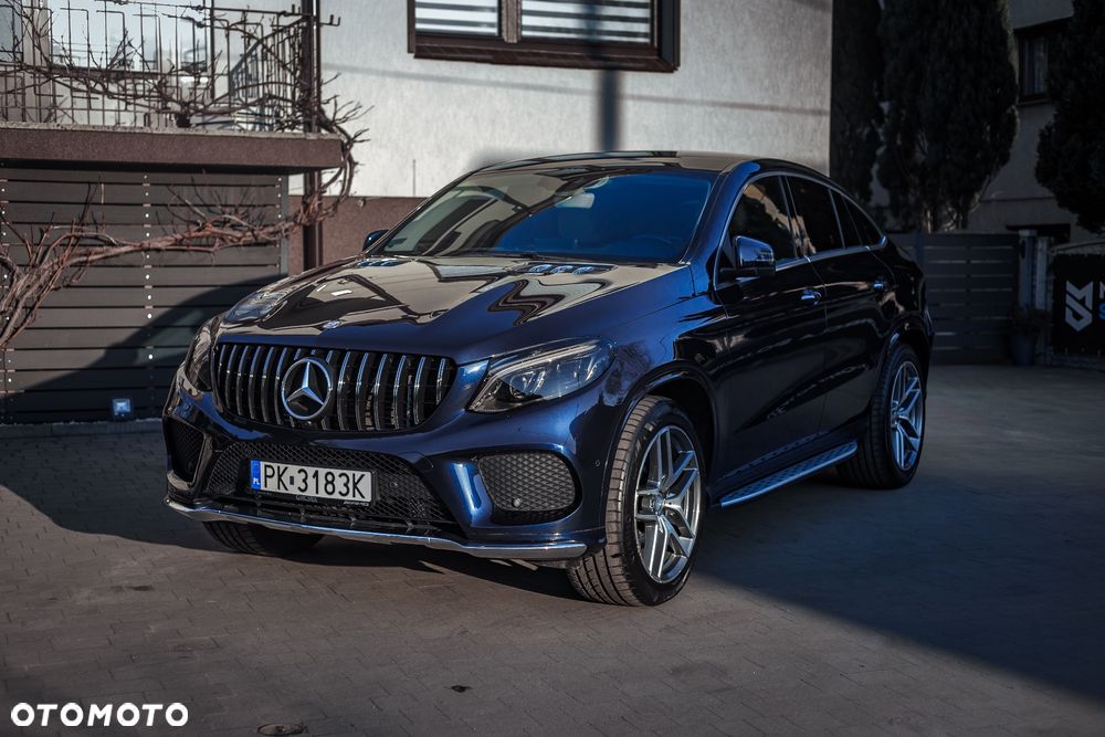 Mercedes-Benz GLE - 16