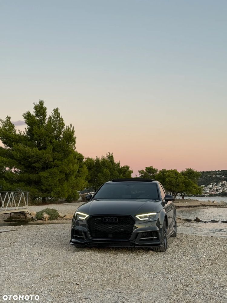 Audi S3 - 1