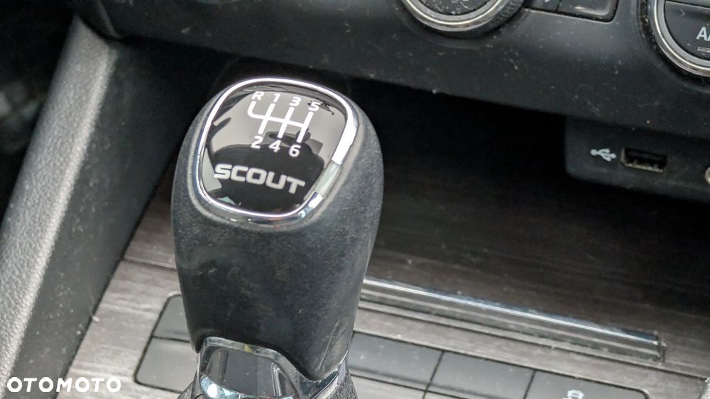 Skoda Octavia Scout 2.0 TDI 4x4 - 12