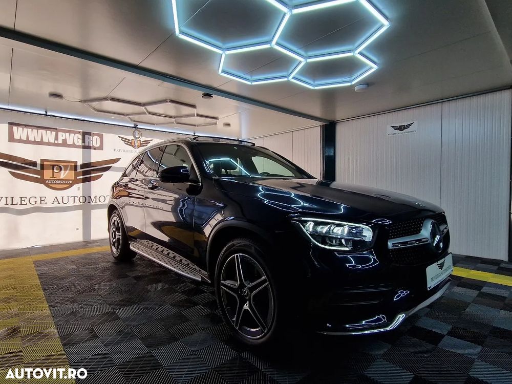 Mercedes-Benz GLC 200 4Matic 9G-TRONIC AMG Line - 3