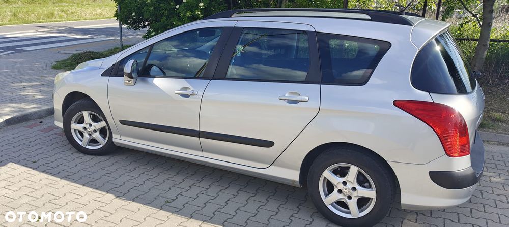 Peugeot 308 1.6 HDi Premium - 14