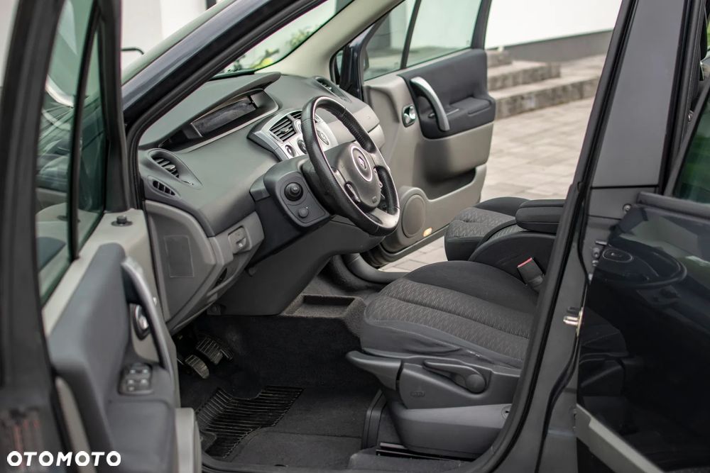 Renault Scenic - 6