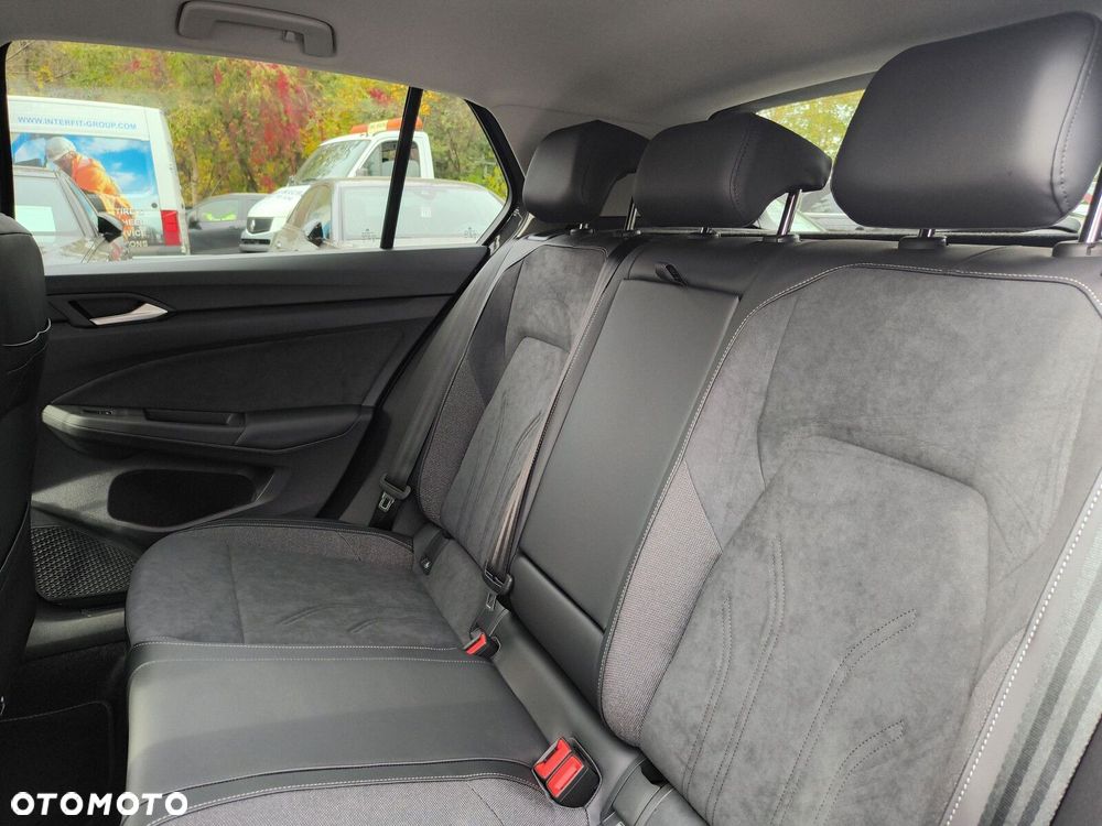 Volkswagen Golf 1.5 eTSI mHEV Life Plus DSG - 18