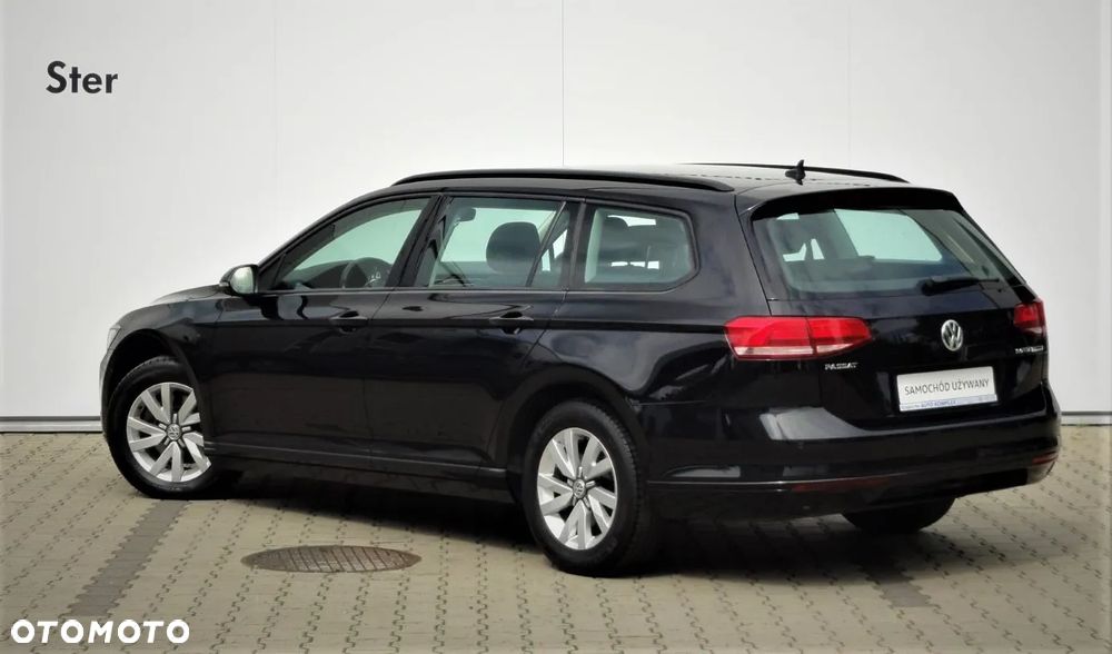 Volkswagen Passat Variant 2.0 TDI SCR Trendline - 4