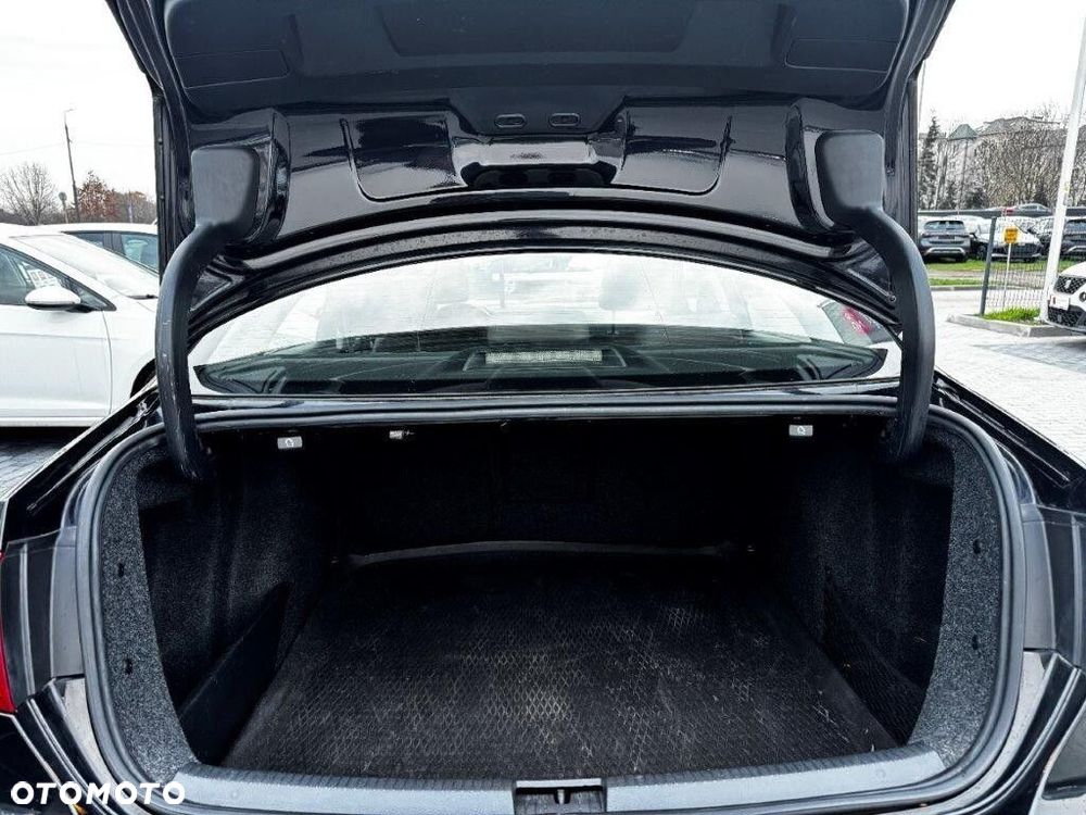 Volkswagen Jetta - 13