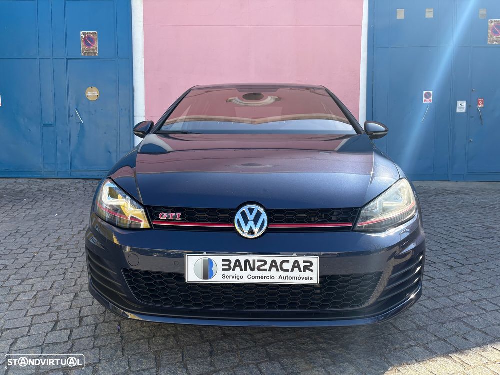 VW Golf GTI Performance BlueMotion DSG - 1